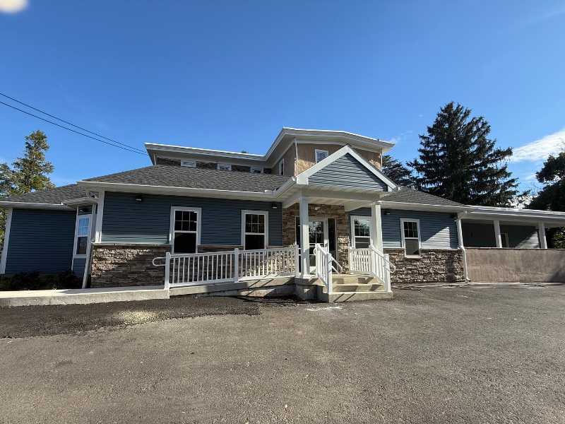 Hopewell Veterinary Hospital Building Exterior Hopewell Veterinary Hospital Building Exterior